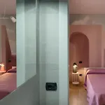 Alojamento de Acomodação e Pequeno-almoço La Perla 4*